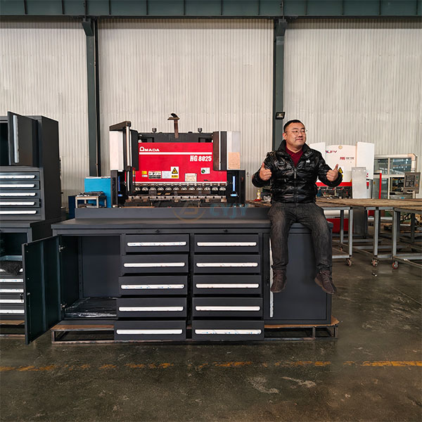 Double-door Ten-drawer Metal Workbench